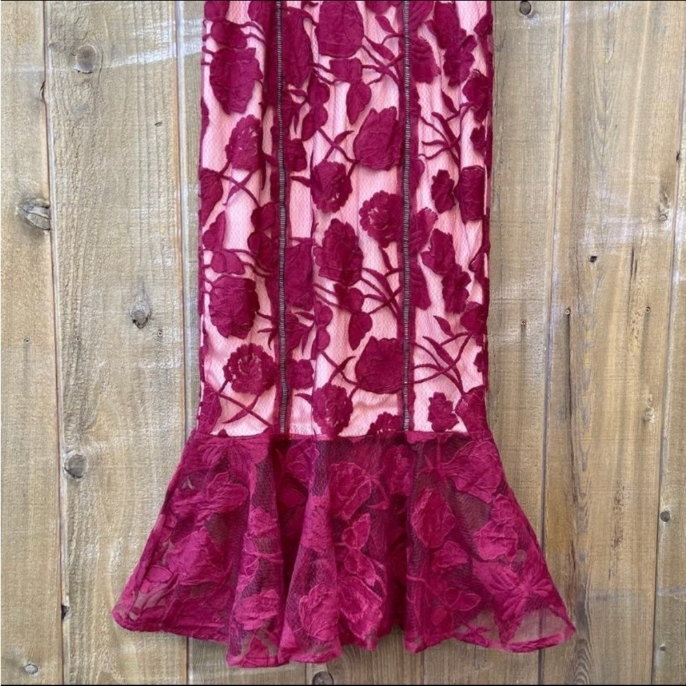 Burgundy Floral Mesh Lace Trumpet Midi Dress πΏ - Picture 10 of 12